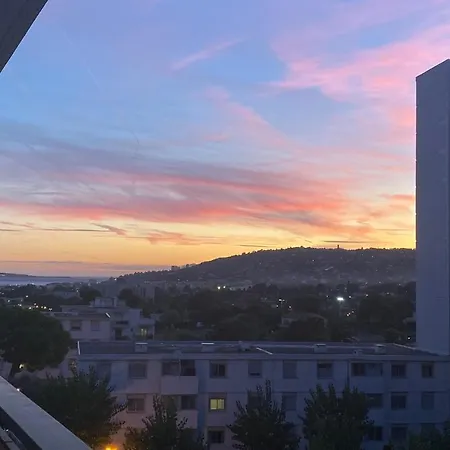 Spacious 2 Bedroom Apartment In Antibes With A Parking Appartement Antibes