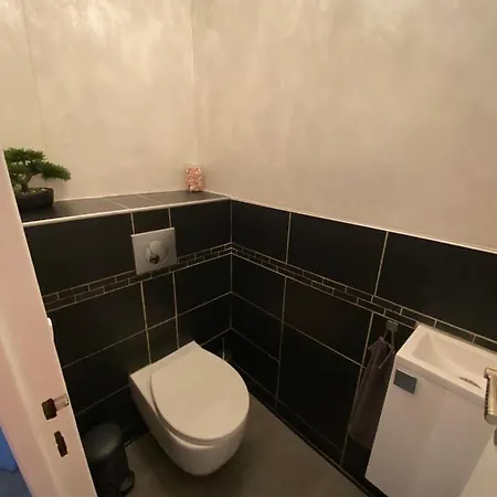 Spacious 2 Bedroom Apartment In Antibes With A Parking * Antibes